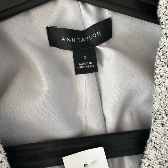 Ann Taylor Blazer - Picture 13 of 15